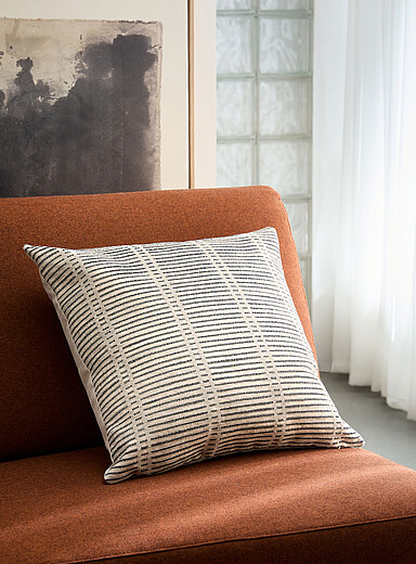 Black stripes textured removable cover cushion 50 x 50 cm
