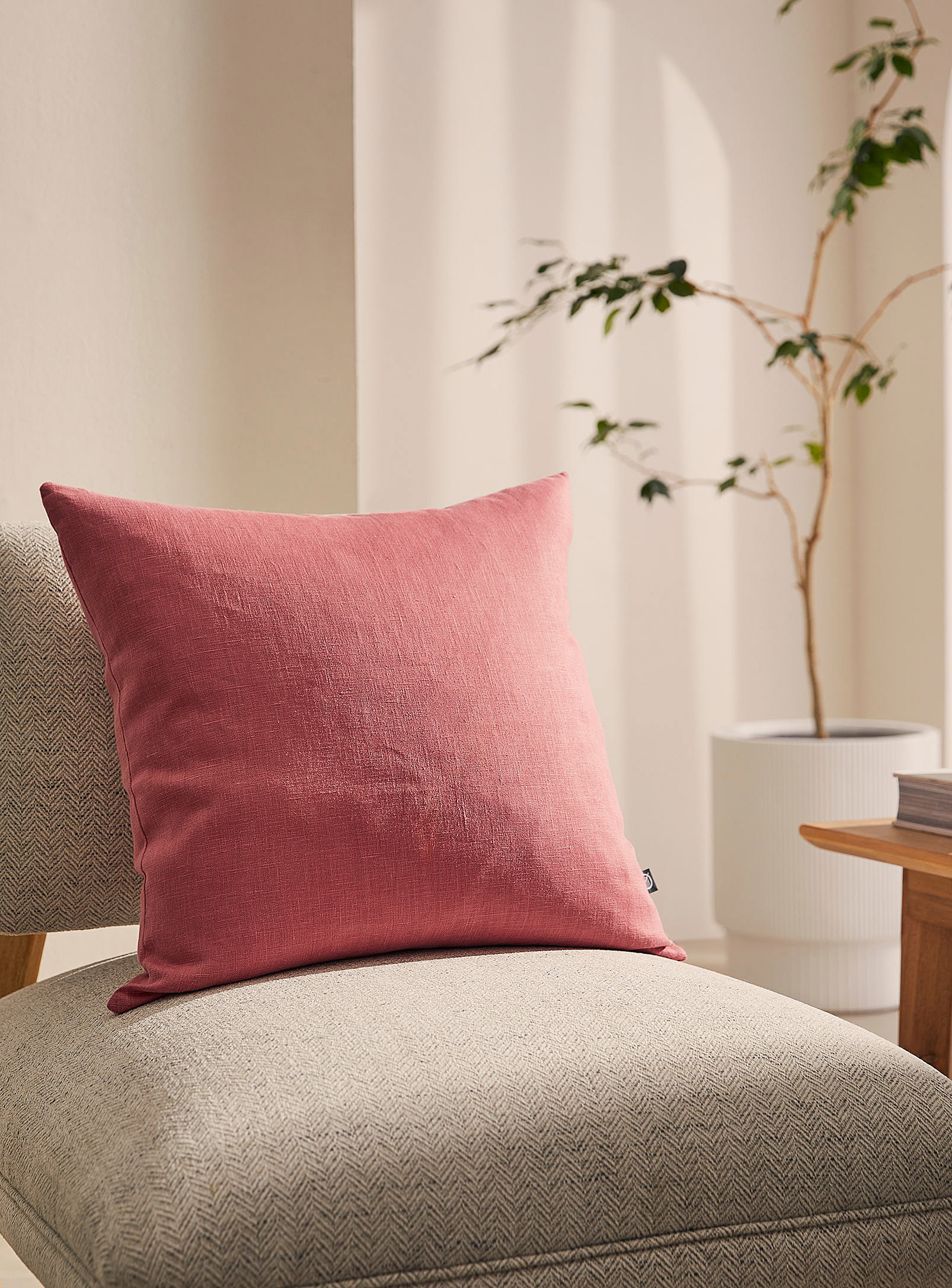 Simons Maison Solid Pure Linen Cushion 50 X 50 Cm In Peach