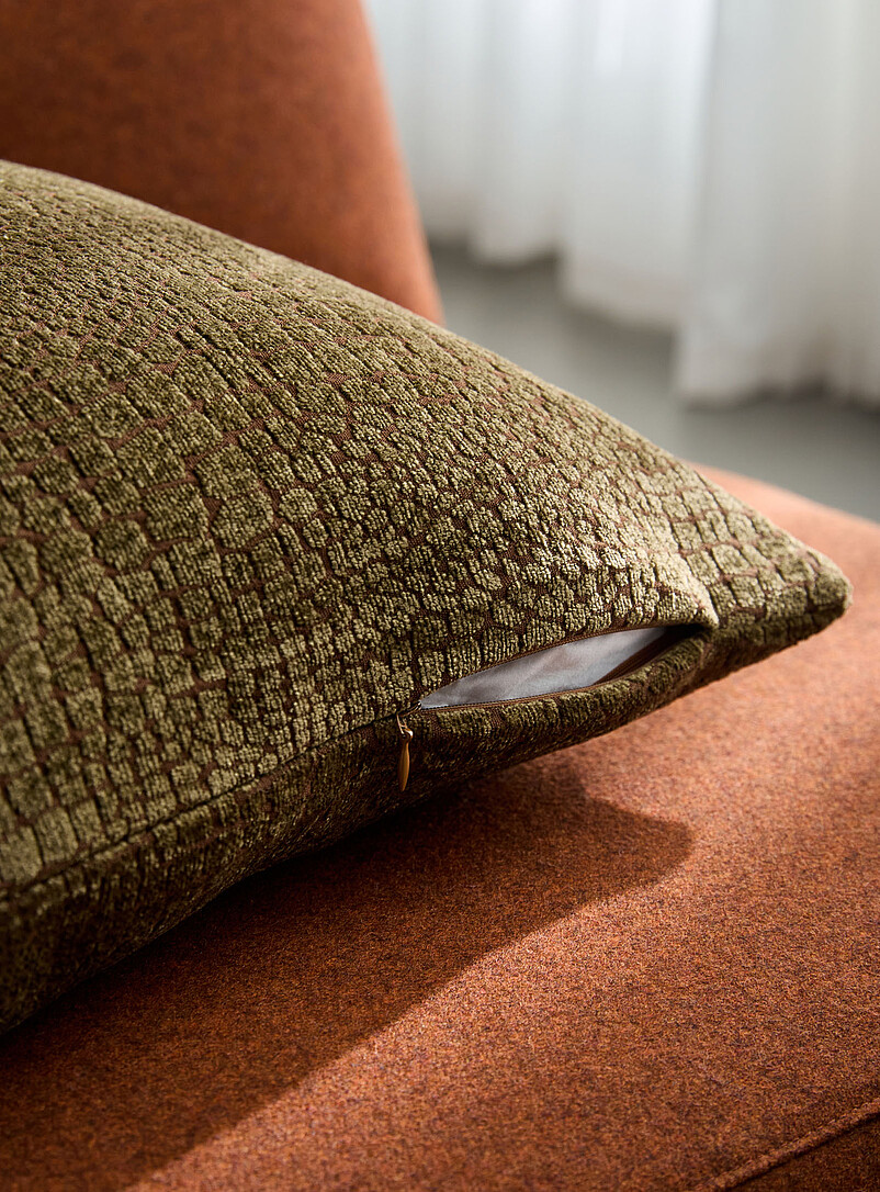 Velvety snakeskin removable cover cushion 50 x 50 cm product image 2