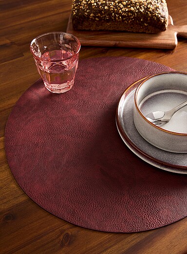 Autumn shade round faux-leather placemat
