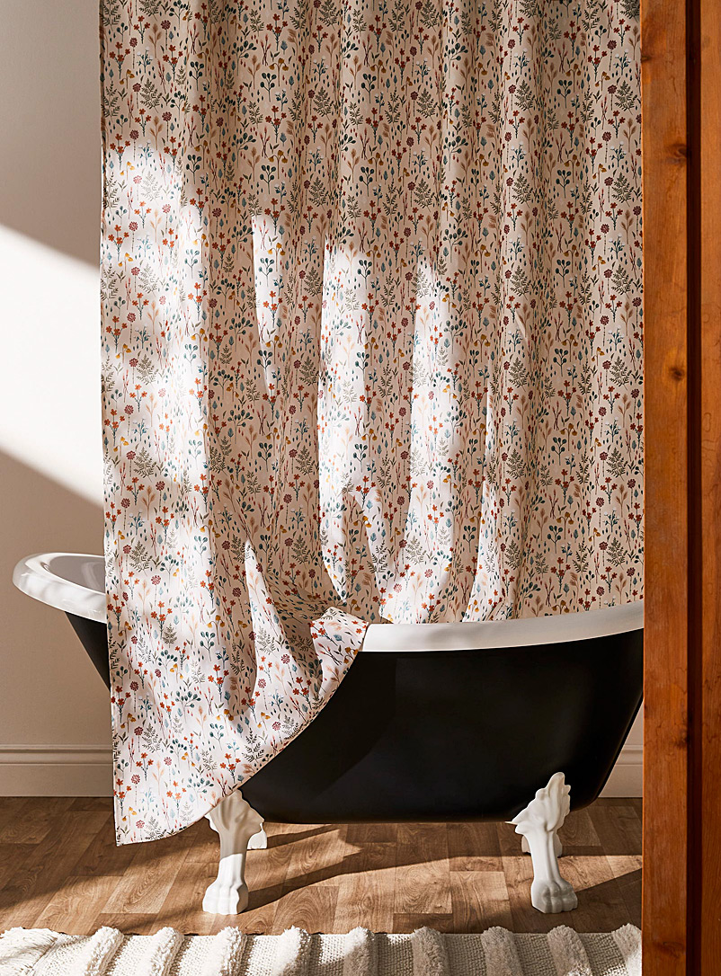 Le rideau de douche polyester recyclé fleurs dessinées, Simons Maison, Rideaux  de douche et crochets, Salle de bains