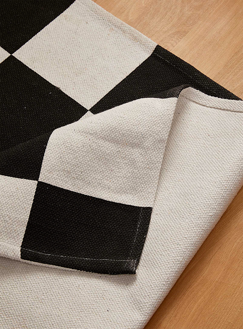 Simons Maison: Le tapis damier noir et ivoire 60 x 90 cm Blanc et noir