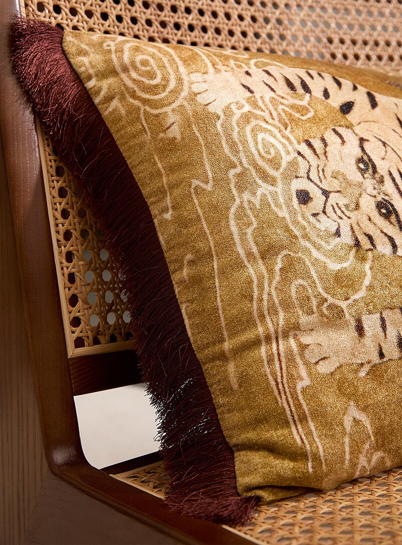 Simons Maison: Le coussin d&eacute;houssable tigre doux velours 35 x 50 cm Assorti
