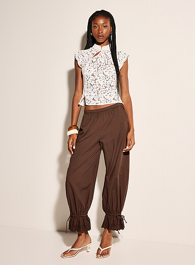 Broderie anglaise bloomer pant