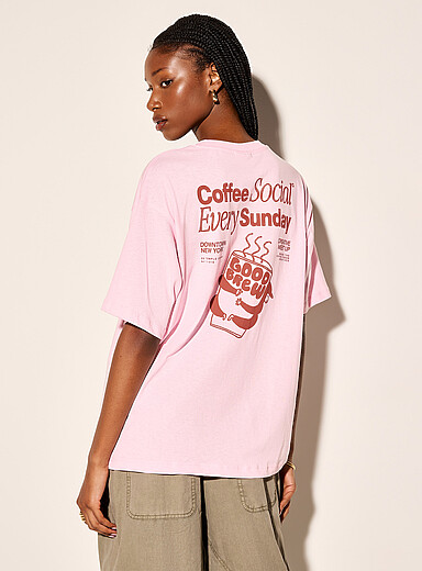 Le t-shirt ample caf&eacute; du coin