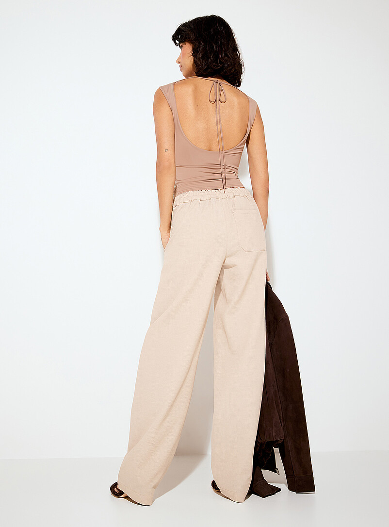 Chloe Lizza lightweight crinkled barrel-leg pant product image 3