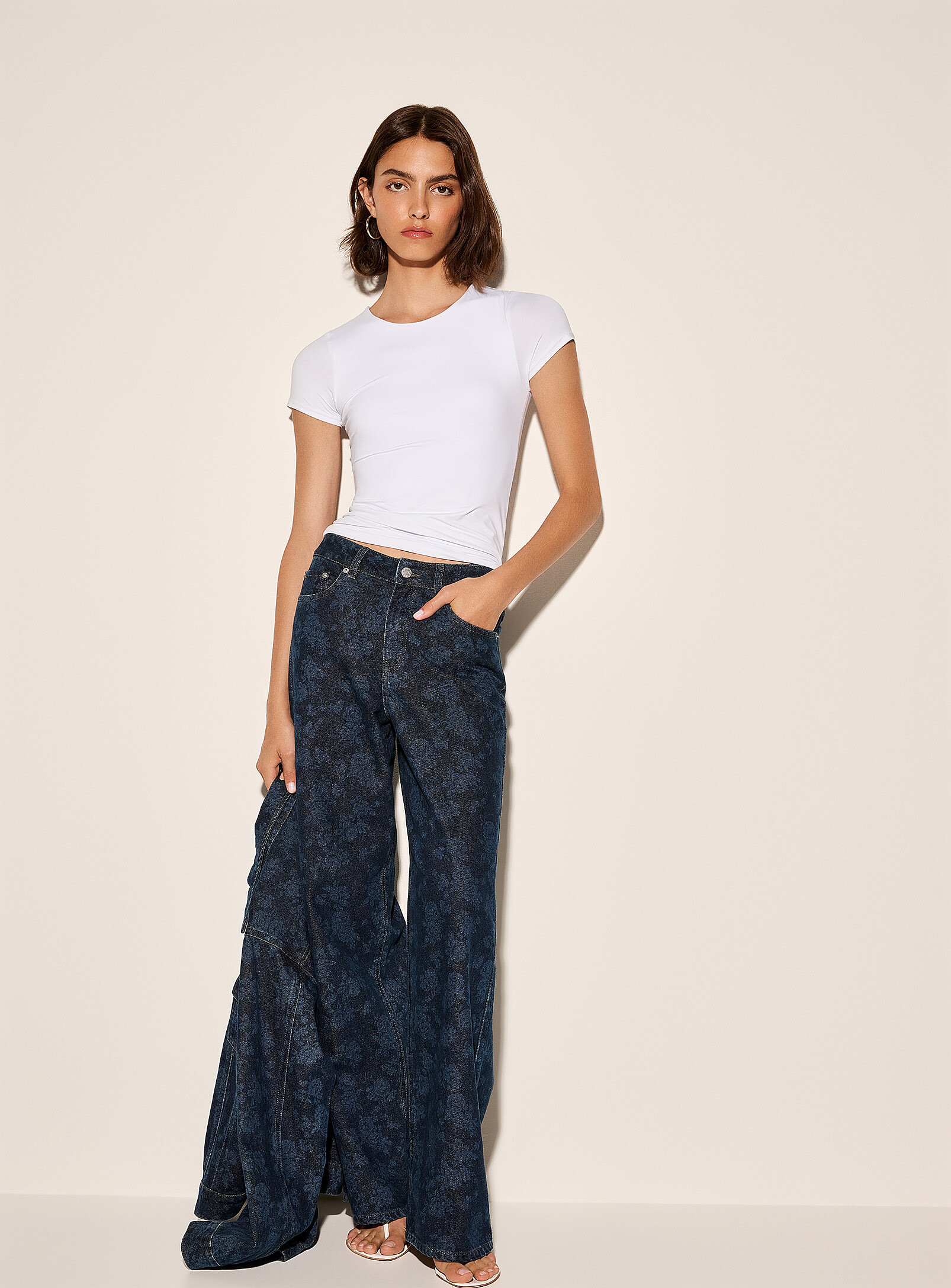 Tokyo floral pattern wide-leg jean