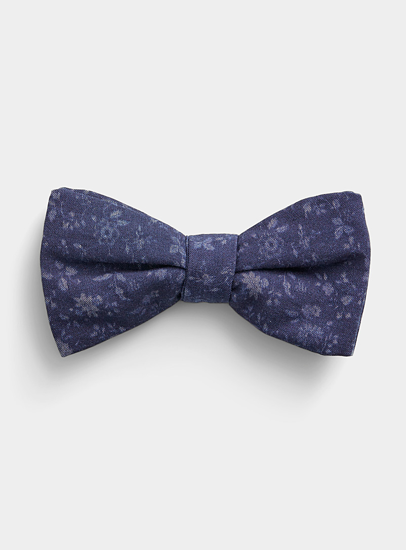 Le 31 Royal/Sapphire Blue Denim-like floral bow tie for men