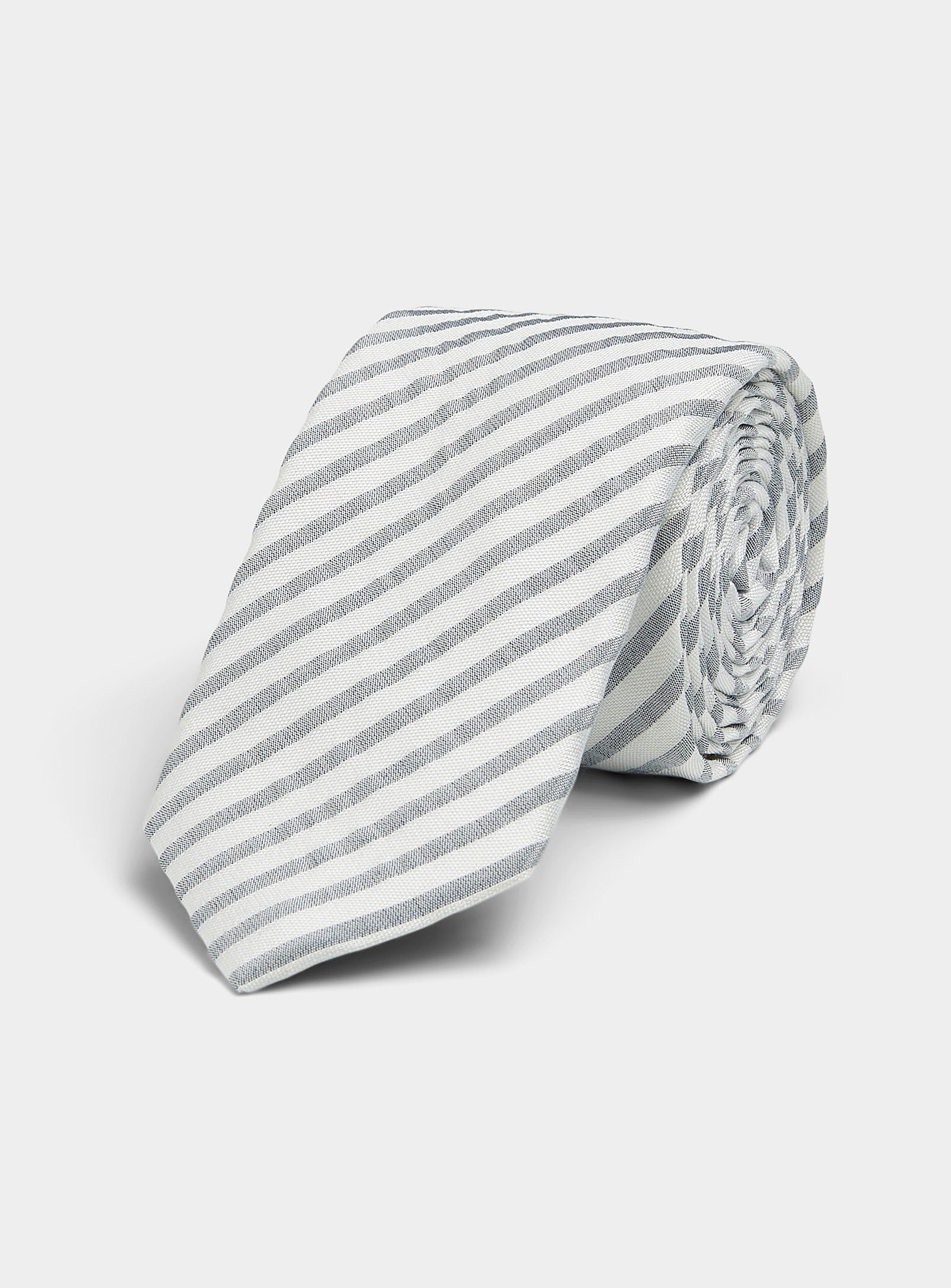 Le 31 - La cravate rayures binaires