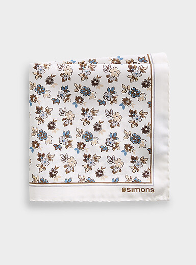 Playful flower 100% silk pocket square