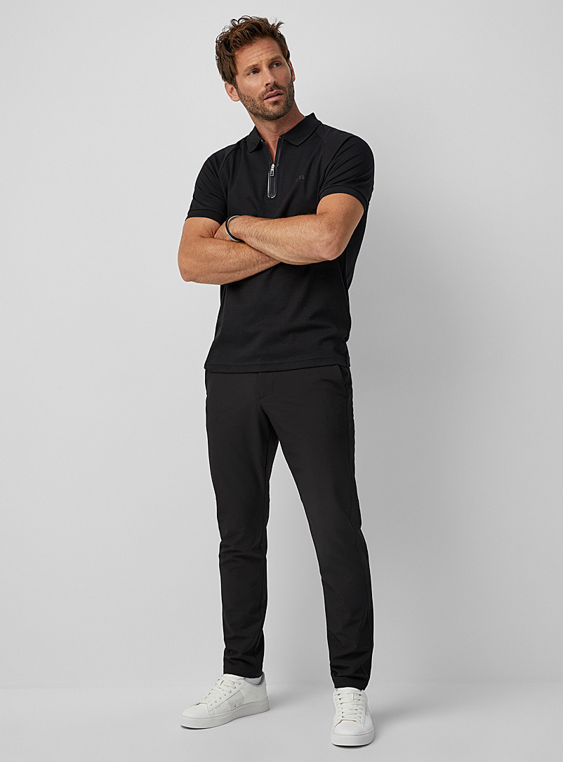 BOSS: Le pantalon techno monochrome Coupe étroite Noir pour homme