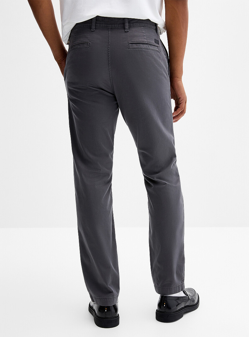 BOSS: Le chino extensible &eacute;pur&eacute; <b>Coupe droite</b> Bleu marine - Bleu nuit pour homme