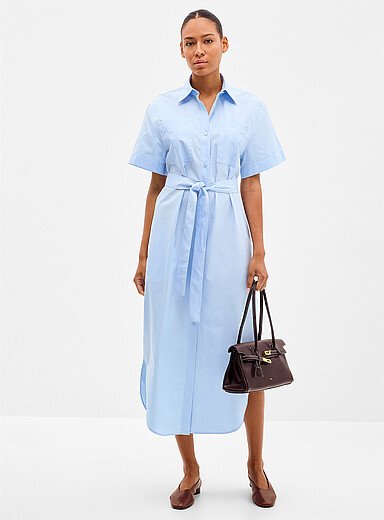 La robe chemise ceintur&eacute;e bleu ciel Kinime