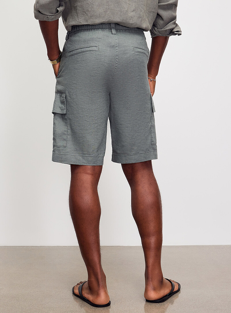 BOSS: Le bermuda cargo lin Vert pour homme