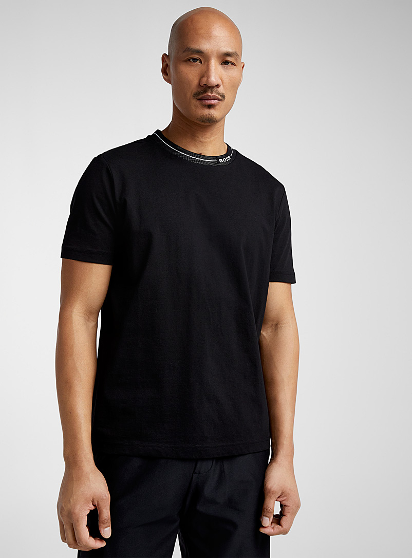 BOSS: Le t-shirt col tricot piqué Noir pour homme