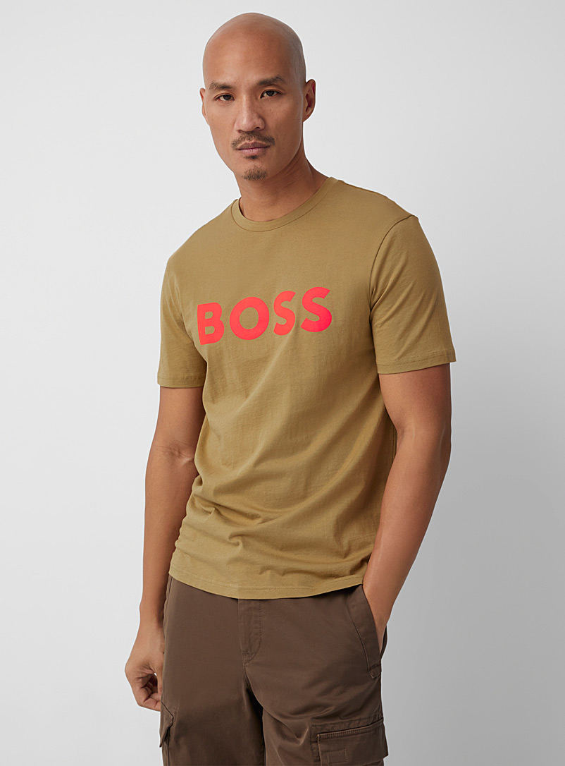 BOSS: Le t-shirt logo signature contraste Beige crème pour homme