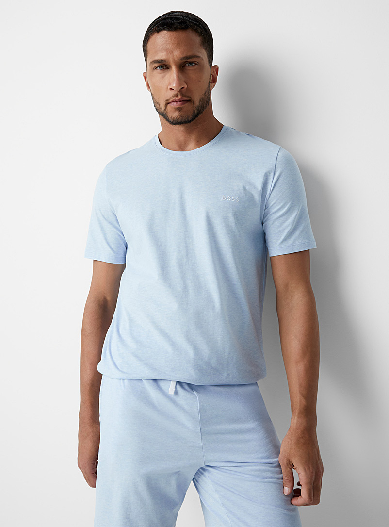 BOSS: Le t-shirt détente bleu poudre Bleu pâle - Bleu ciel pour homme