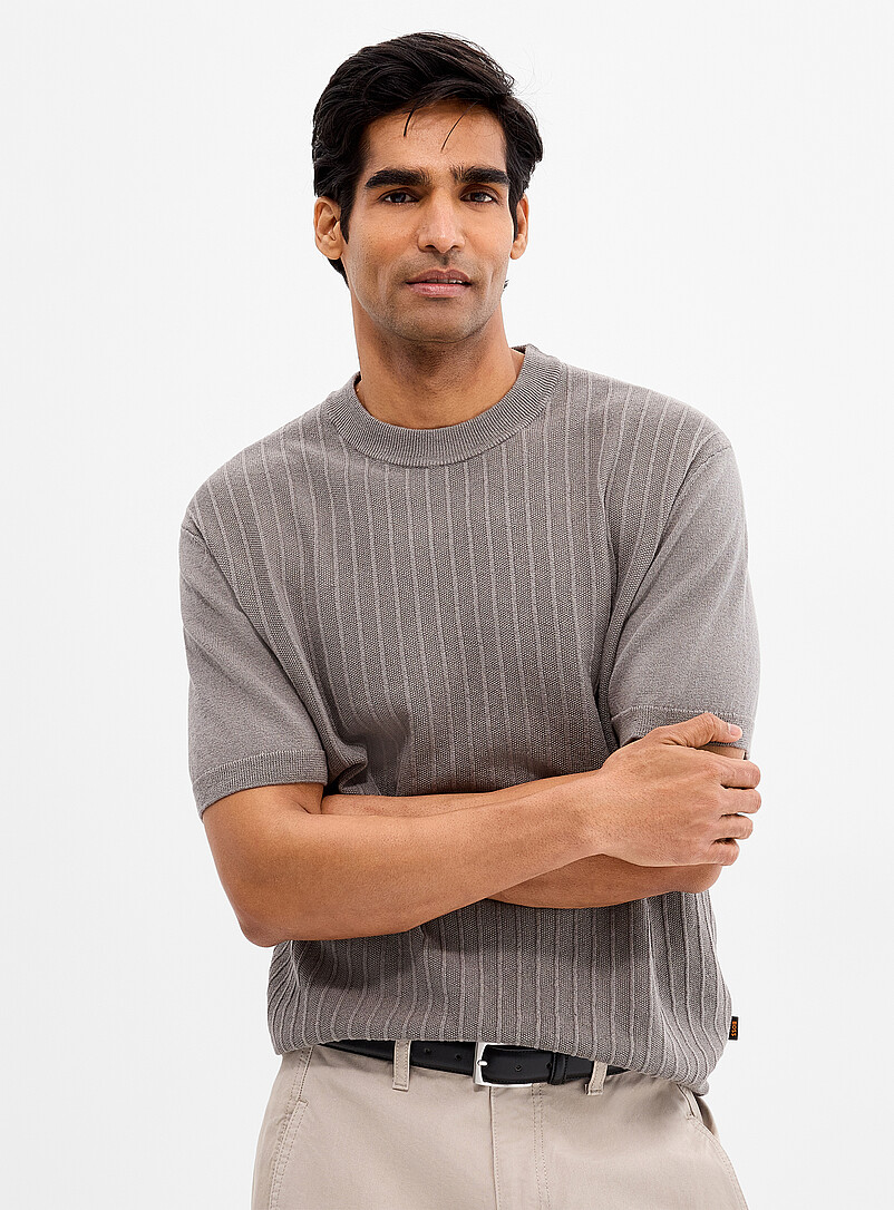 Kajordino Embossed Stripe Sweater