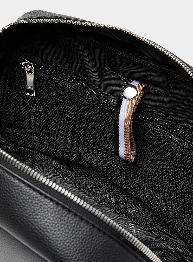 Ray travel case product image 3