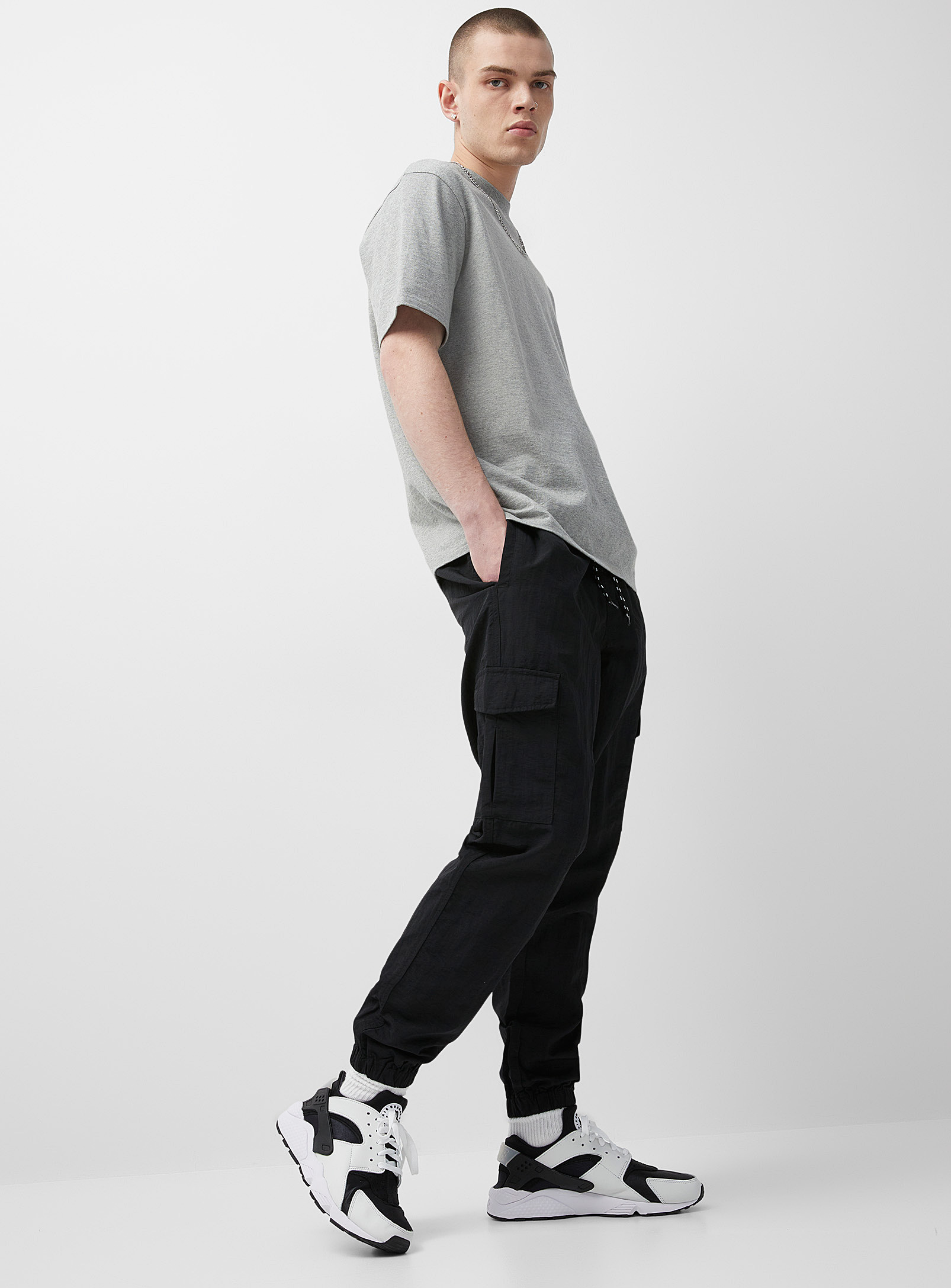 Lira Rothsay Cargo Joggers In Black