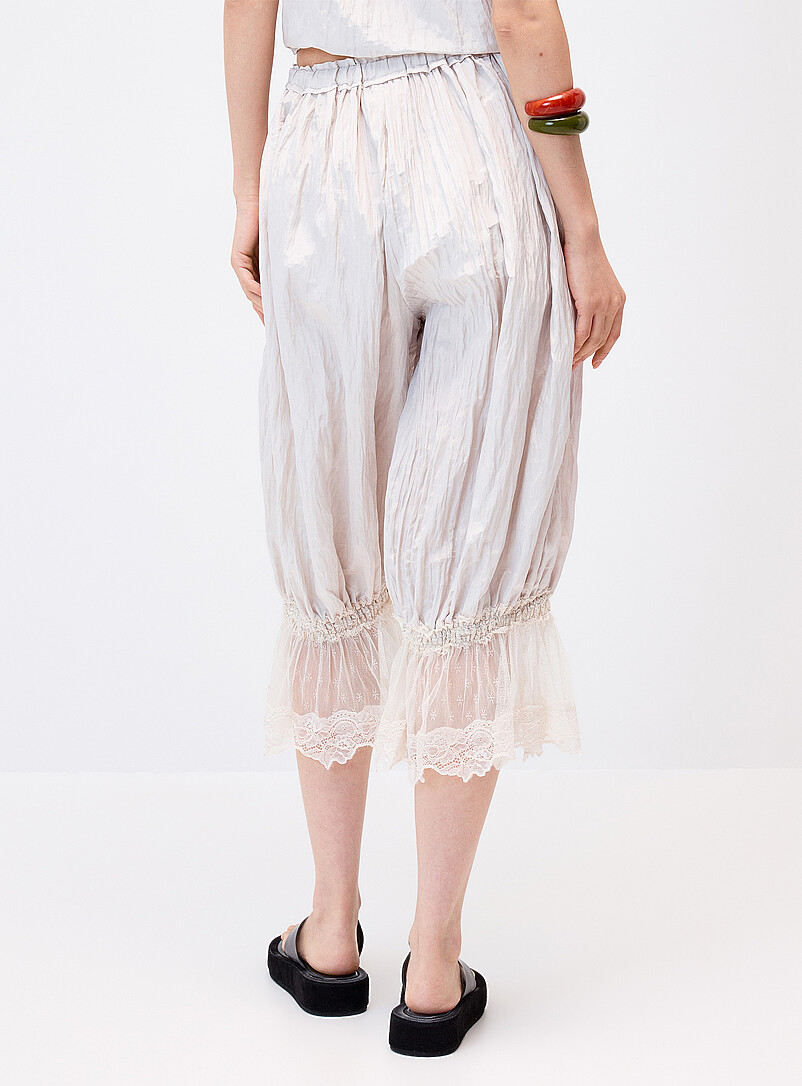 Twik Off White Satiny crinkled-finish bloomer pant for women