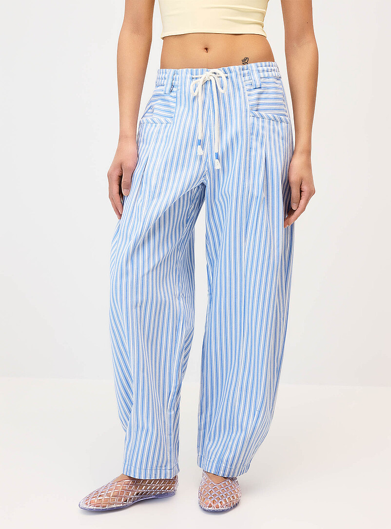 Twik Patterned Blue Striped twill barrel-leg pant for women