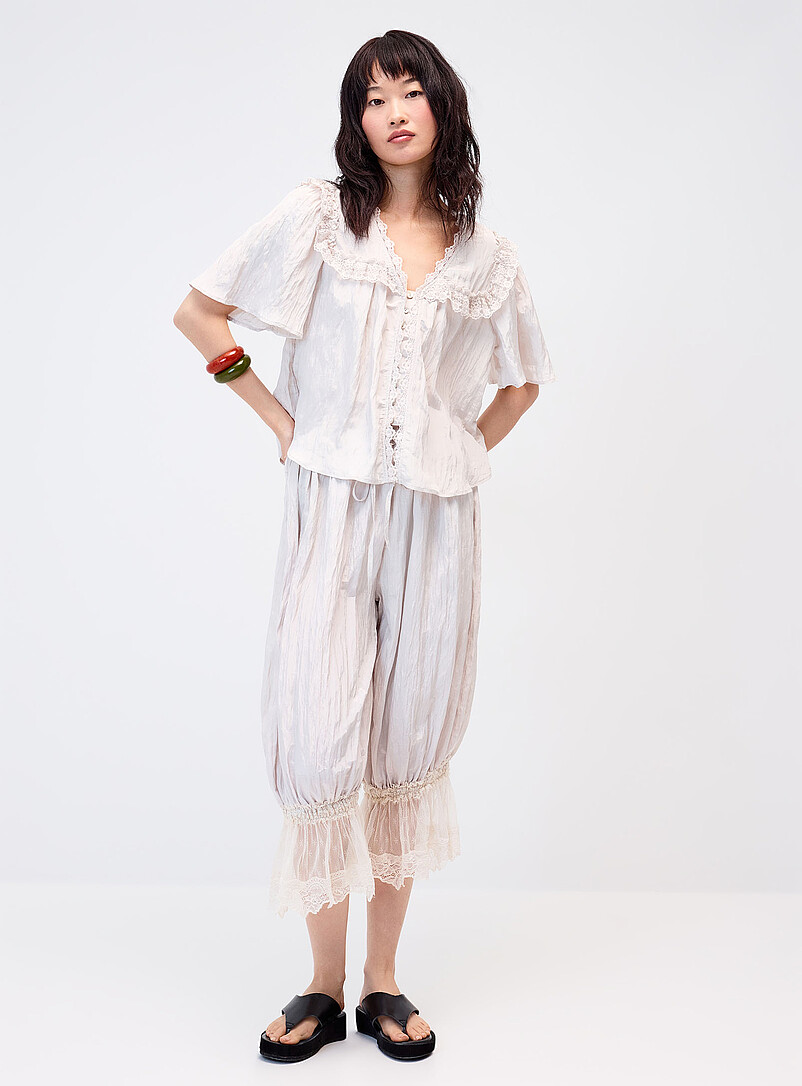 Crinkled-effect crochet details blouse product image 2