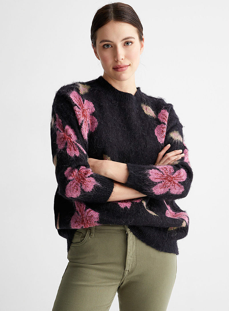 Contemporaine Black Brushed garden sweater for women