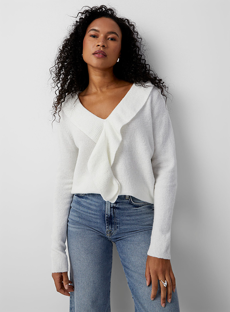 Contemporaine Off White Ruffled V neck sweater for women