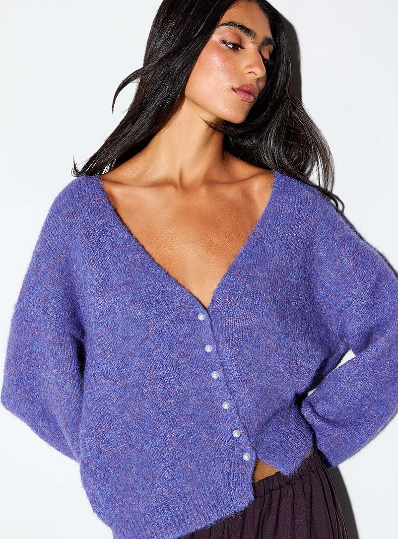 Le cardigan réversible boutons perlés | Icône | Magasinez des