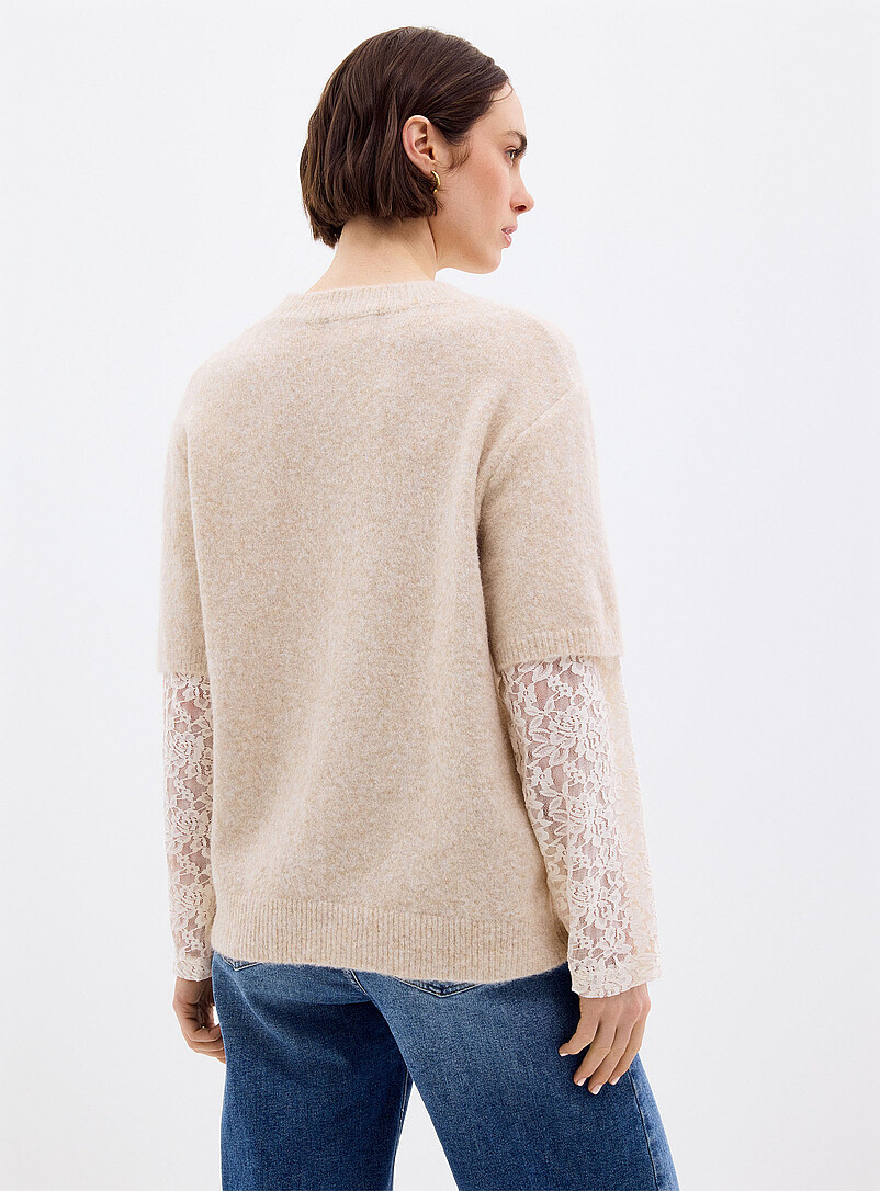Contemporaine: Le chandail poilu manches dentelle florale Ivoire - Beige cr&egrave;me pour femme