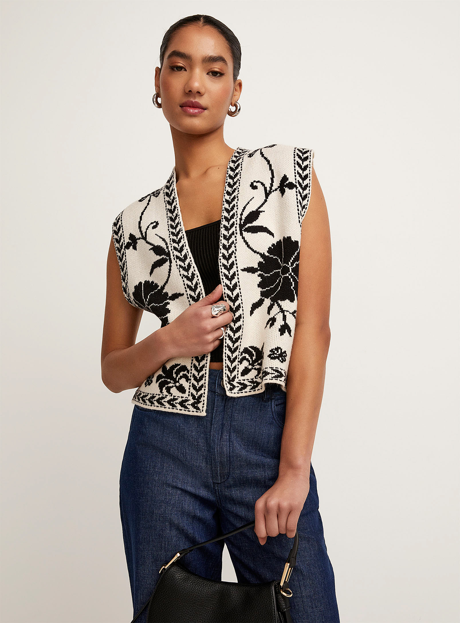 Icone Soft Floral Jacquard Open Sweater Vest In Patterned Black