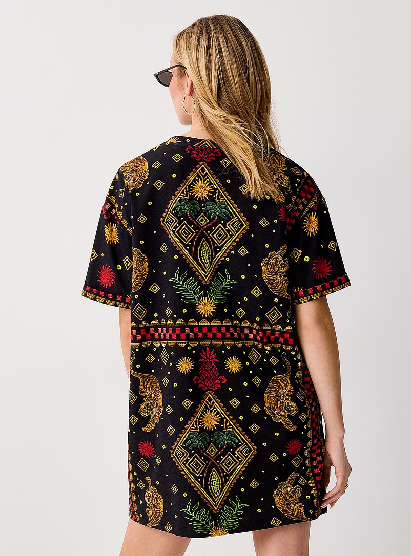 Kuwalla: La minirobe t-shirt imprim&eacute; exotique Noir pour femme