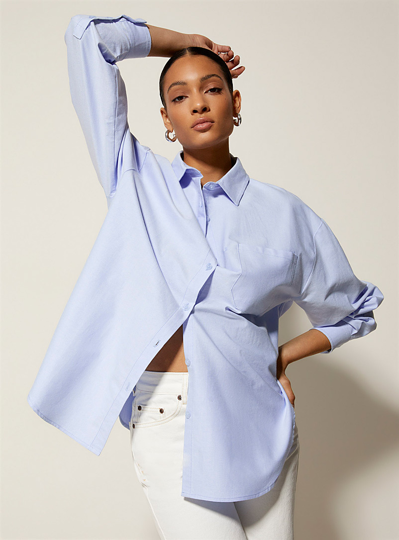 Kuwalla: La chemise oxford surdimensionnée Bleu pâle - Bleu ciel pour femme