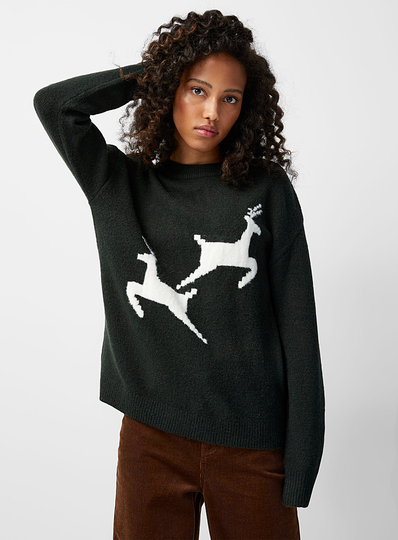 Twik Mossy Green Winter deer sweater for women