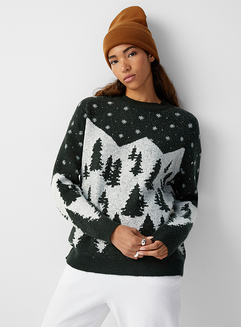 Twik Patterned Green Snowy mountain sweater for women