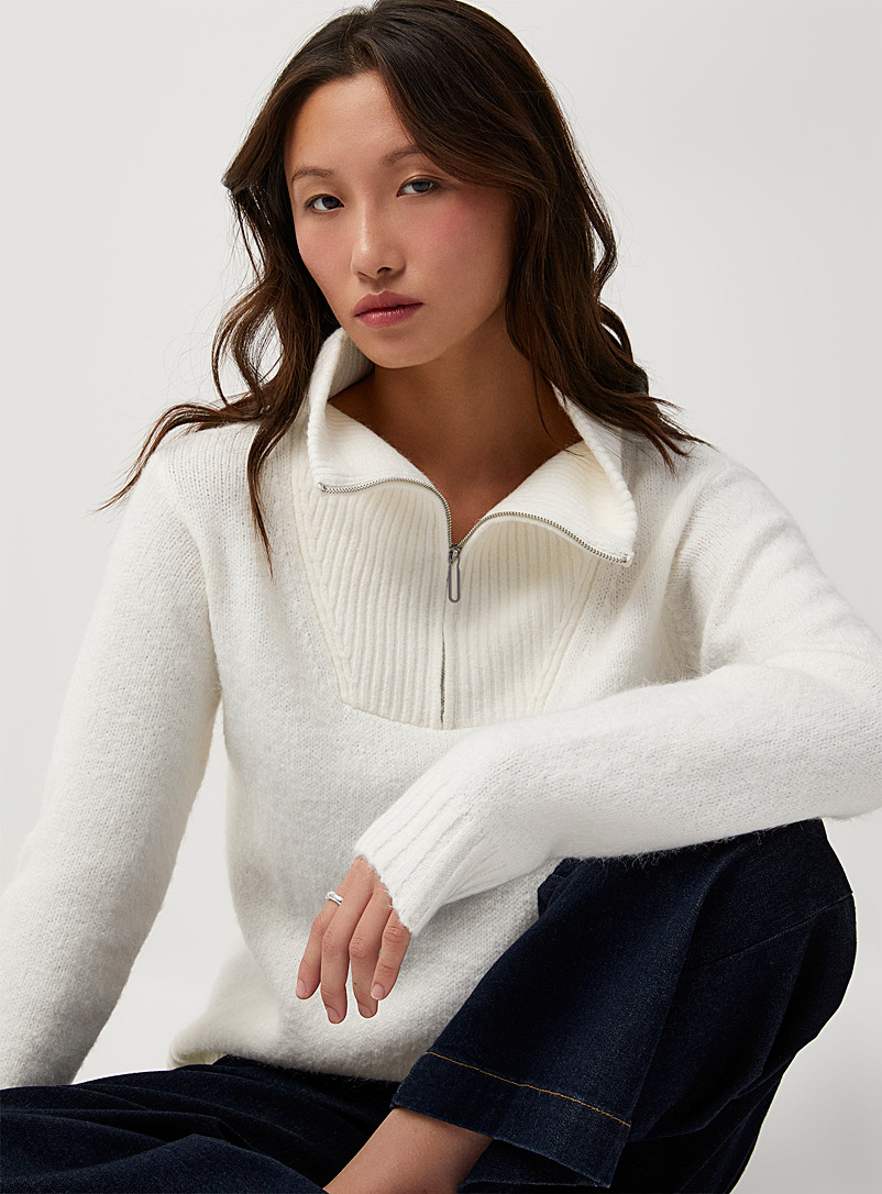 Contemporaine Ivory White Zippered collar fuzzy sweater for women