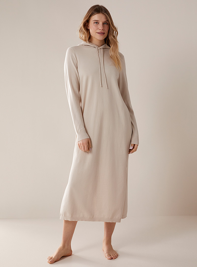 Miiyu Ivory/Cream Beige Long hooded nightshirt for women