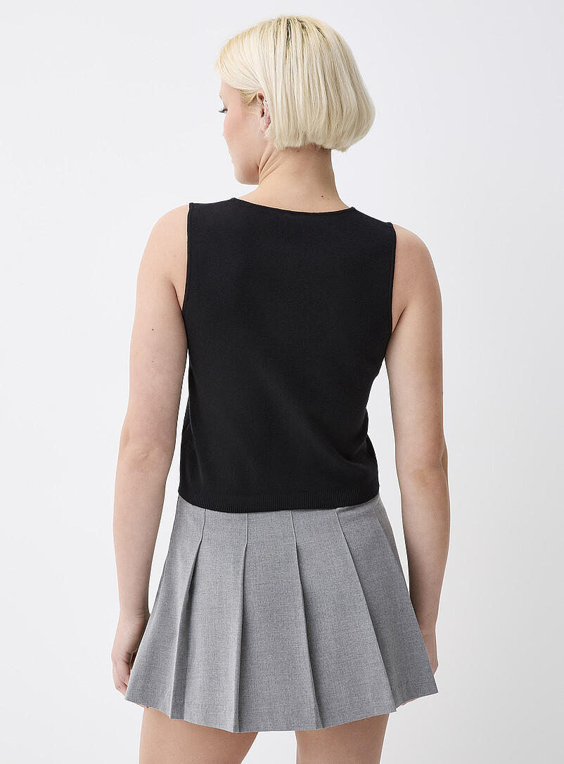 Twik Red Fine-knit buttoned vest for women