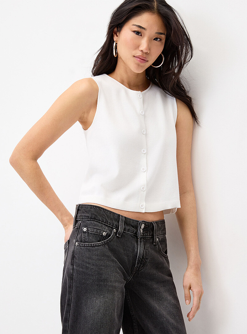 Twik: Le gilet fin tricot &agrave; boutons Rose pour femme