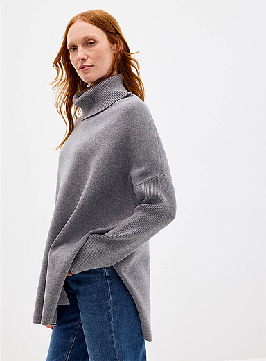 Contemporaine Oxford Solid turtleneck tunic sweater for women
