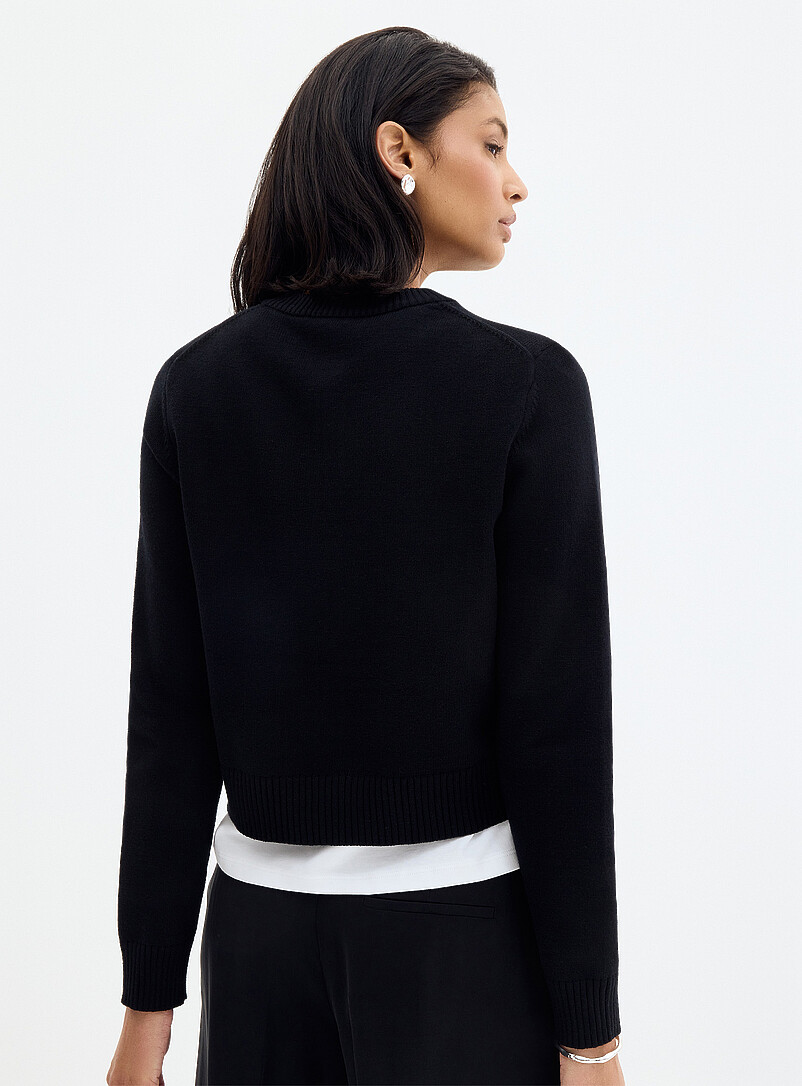 Contemporaine: Le cardigan carr&eacute; essentiel uni Rouge pour femme