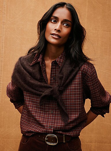Lightweight brushed 100% cashmere triangle scarf