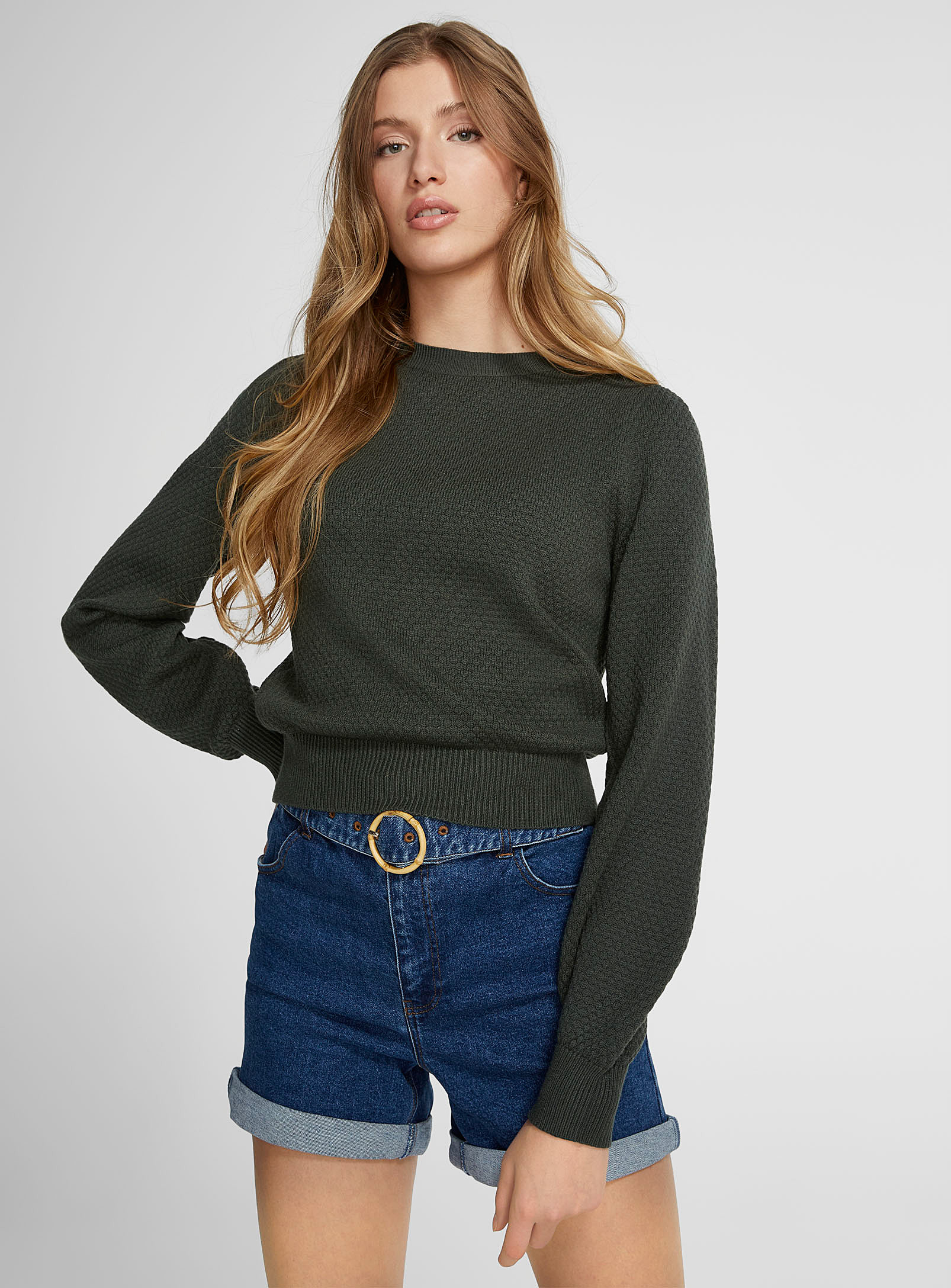 Icone Honeycomb Textured Sweater In Mossy Green