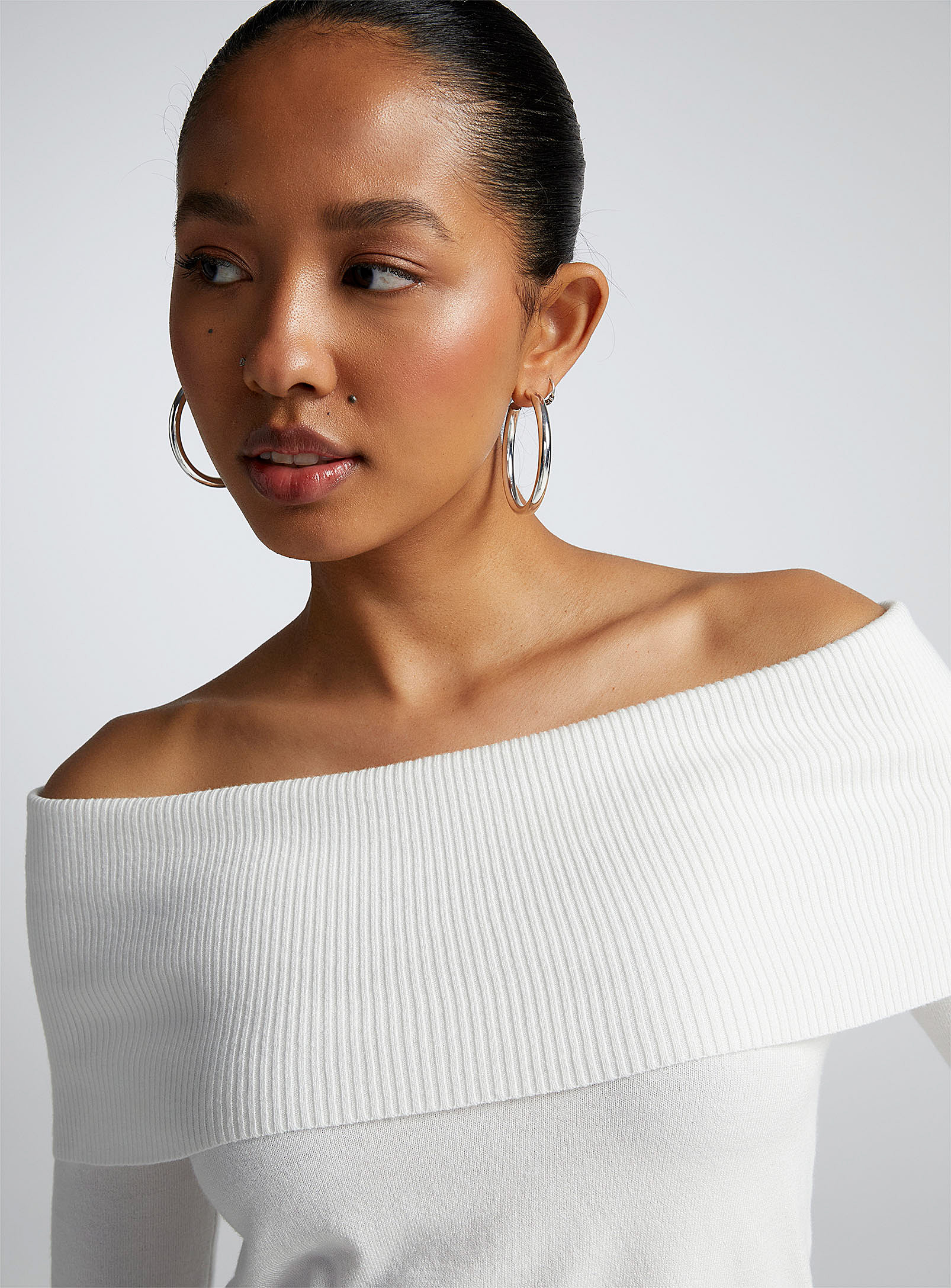 Twik Marilyn Collar Cropped Sweater In Ivory White
