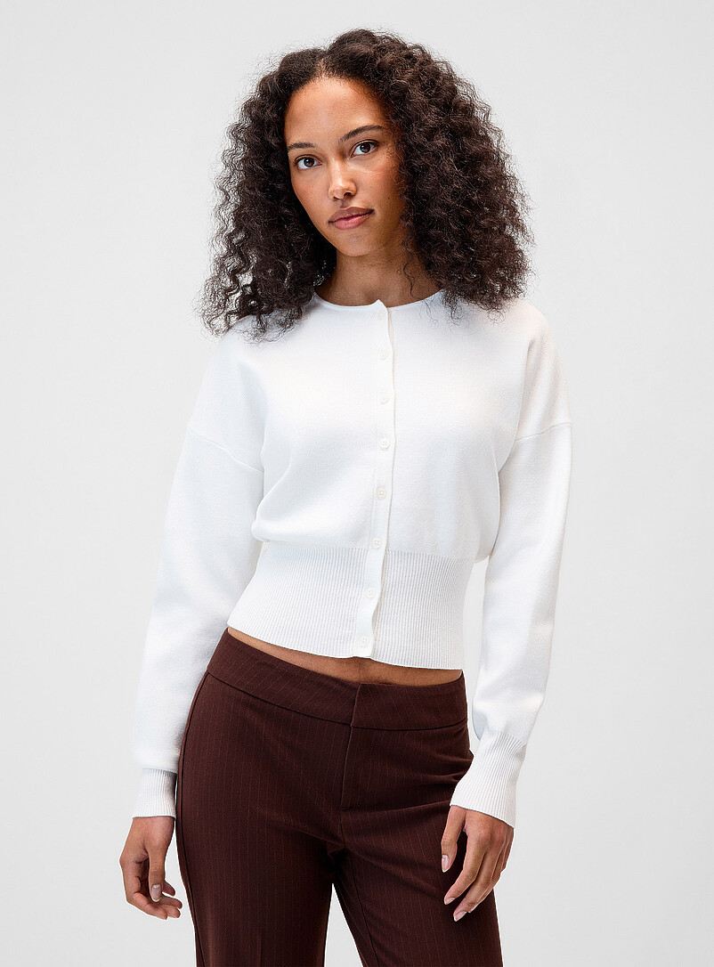 Fitted-waist cardigan