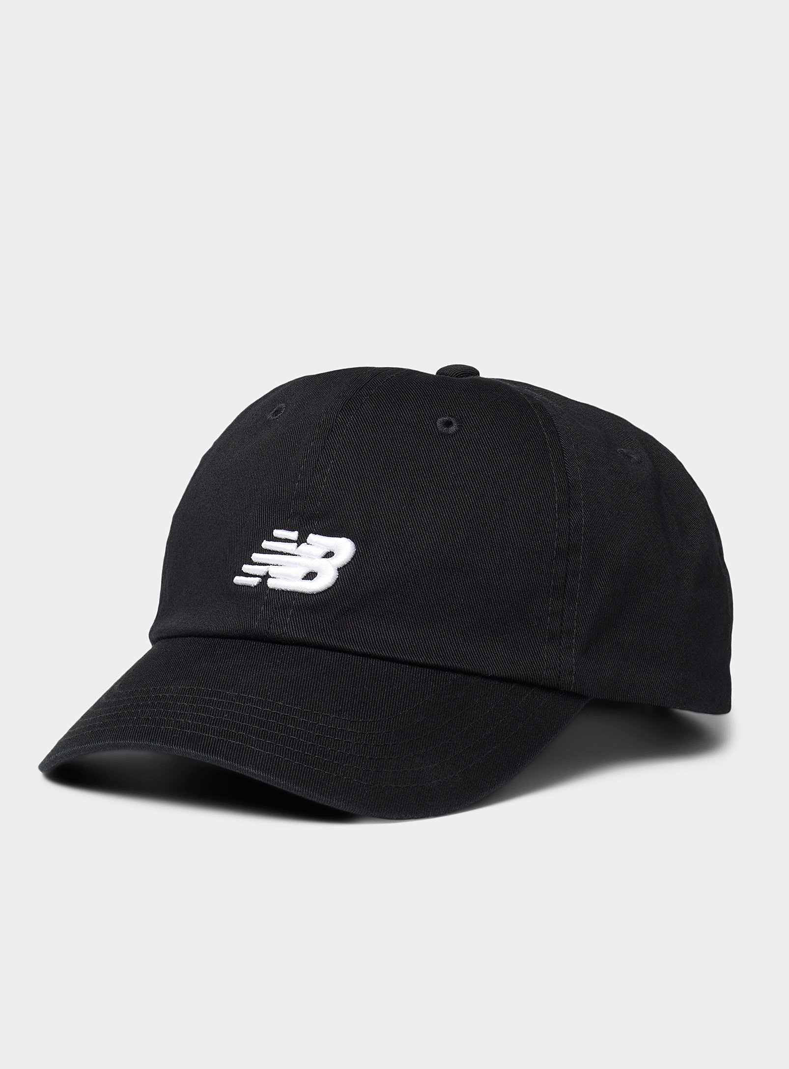 New Balance Embroidered Contrast Logo Baseball Cap In Black