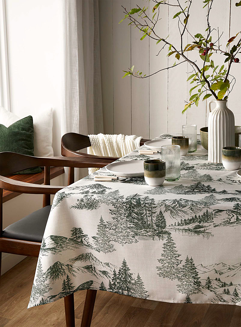 Simons Maison Assorted Winter panorama tablecloth