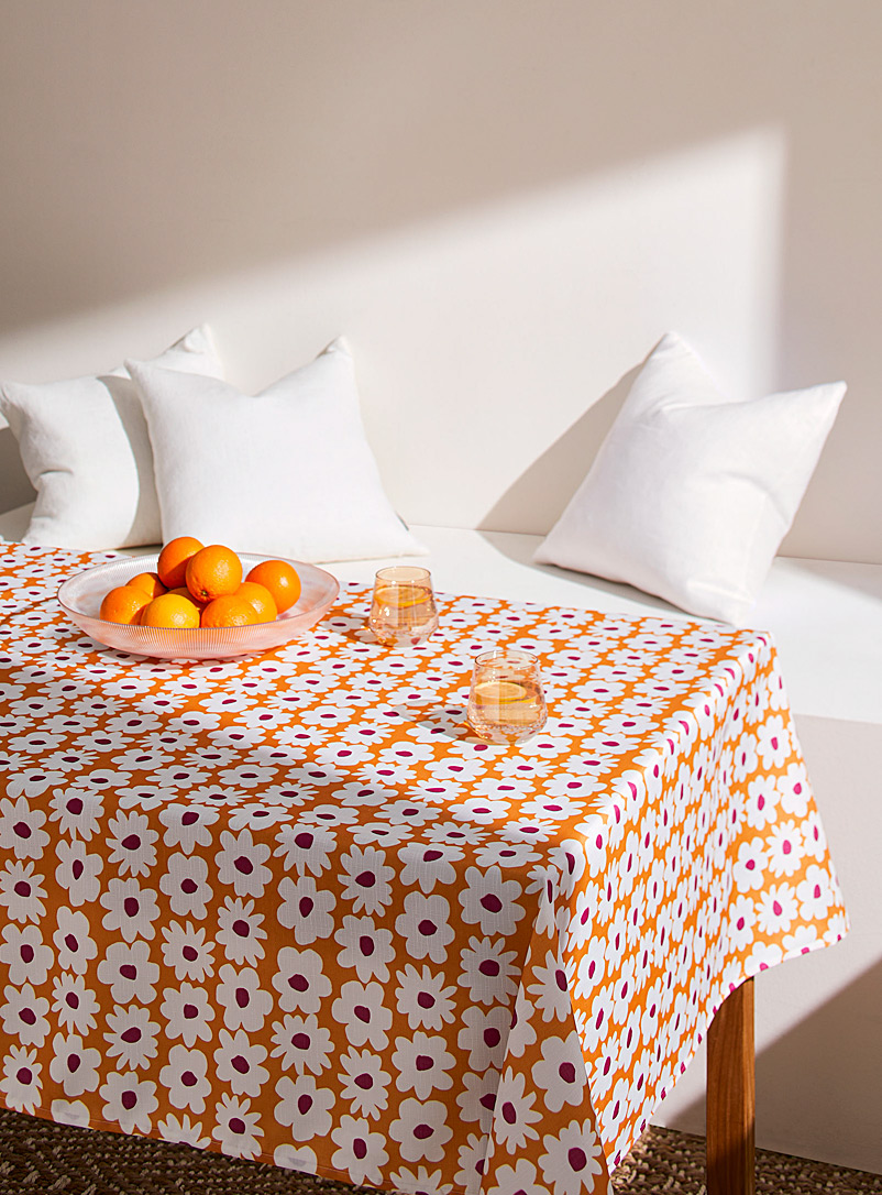 Simons Maison Patterned Orange Orange retro blossom tablecloth