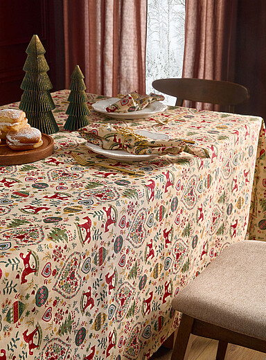 Simons Maison: La nappe scintillante inspiration scandinave <b>Collection de No&euml;l</b> Beige &agrave; motifs